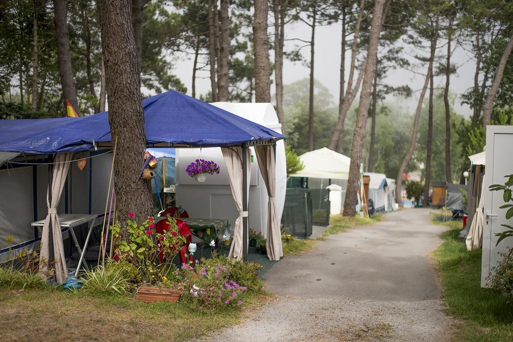 Camping Cachadelos Hotel Sanxenxo Exterior photo